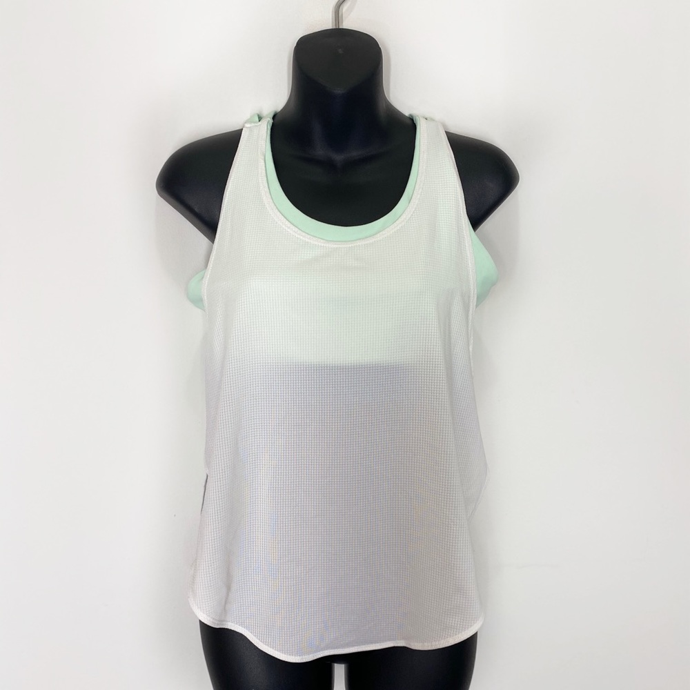 Fabletics Cashel Performance Swing Tank Top